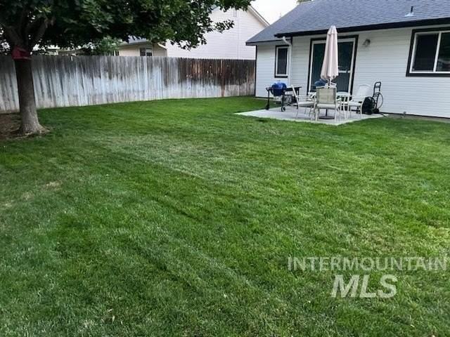 3253 N Lilyturf Ave - Home For Rent - Photo 3 of 17