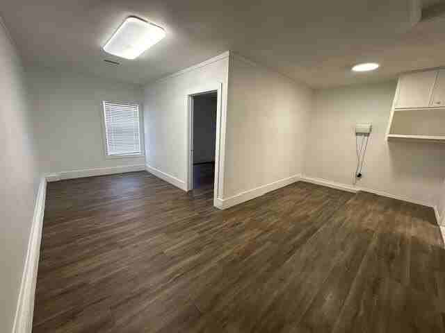 2307 90th St - Photo 6 of 10