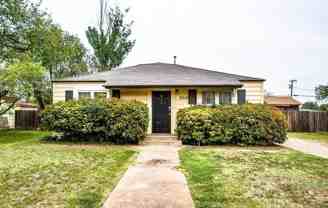 2818 40th St - Photo 1 of 1