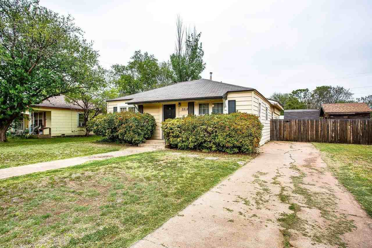 2818 40th St - Photo 2 of 15
