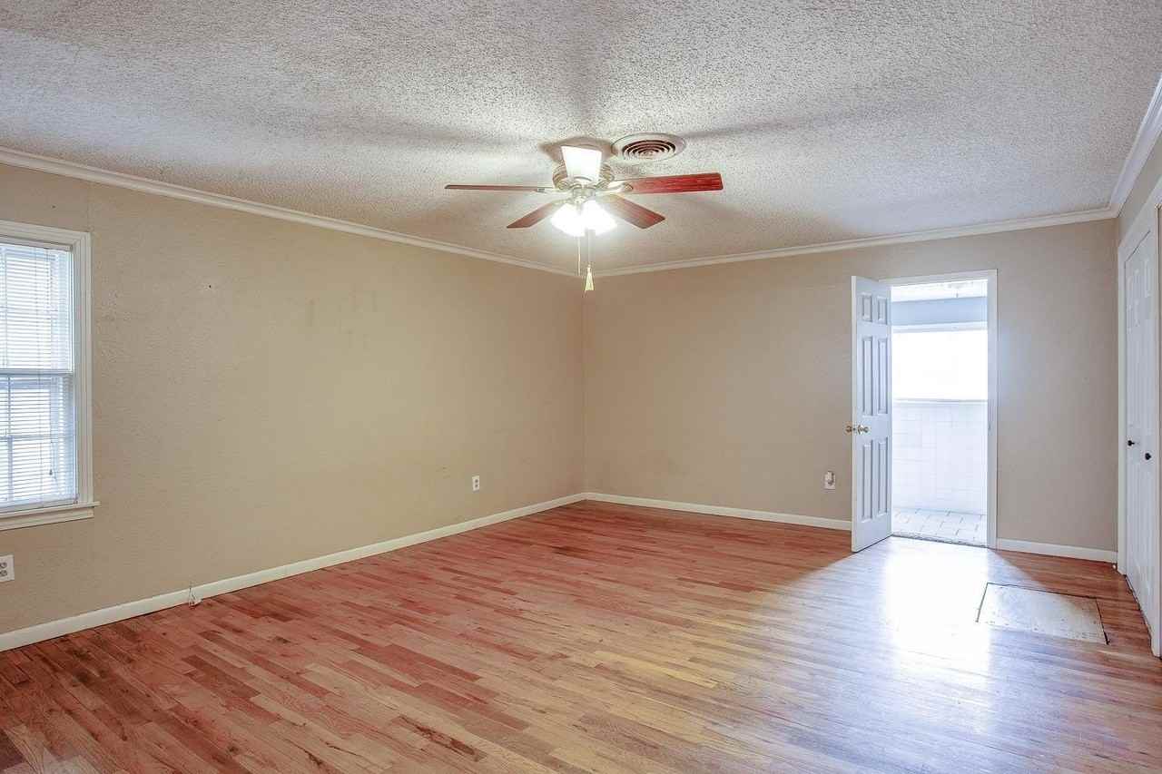 2818 40th St - Photo 7 of 15