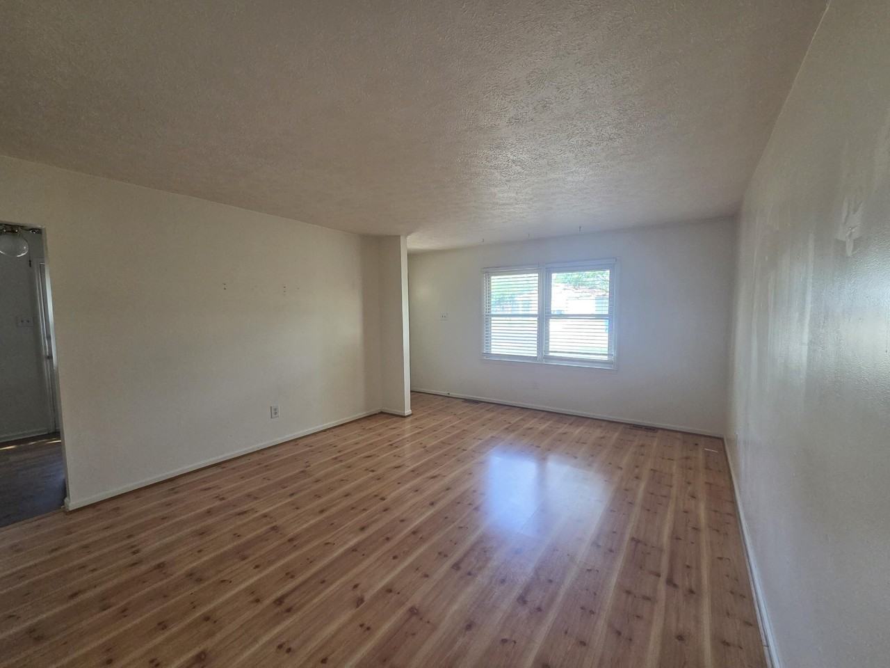 637 Eureka Springs Dr #A - Photo 2 of 8
