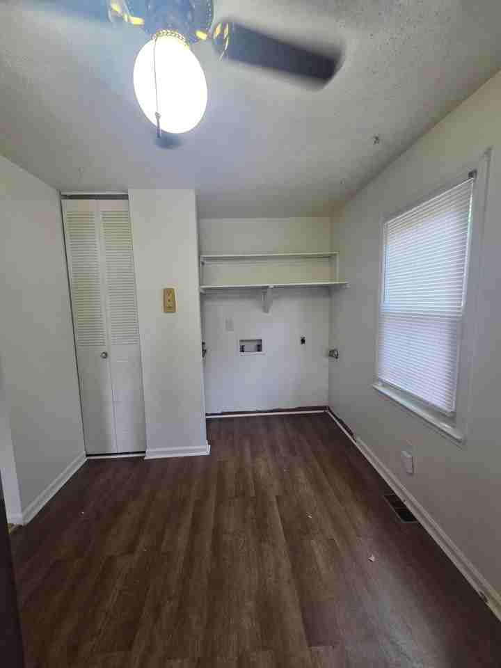 637 Eureka Springs Dr #A - Photo 4 of 8