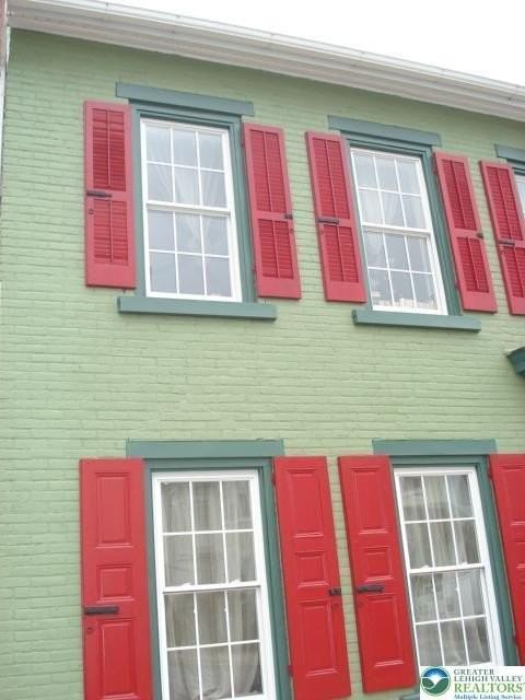 21 E North St #2ndFL - Photo 2 of 22