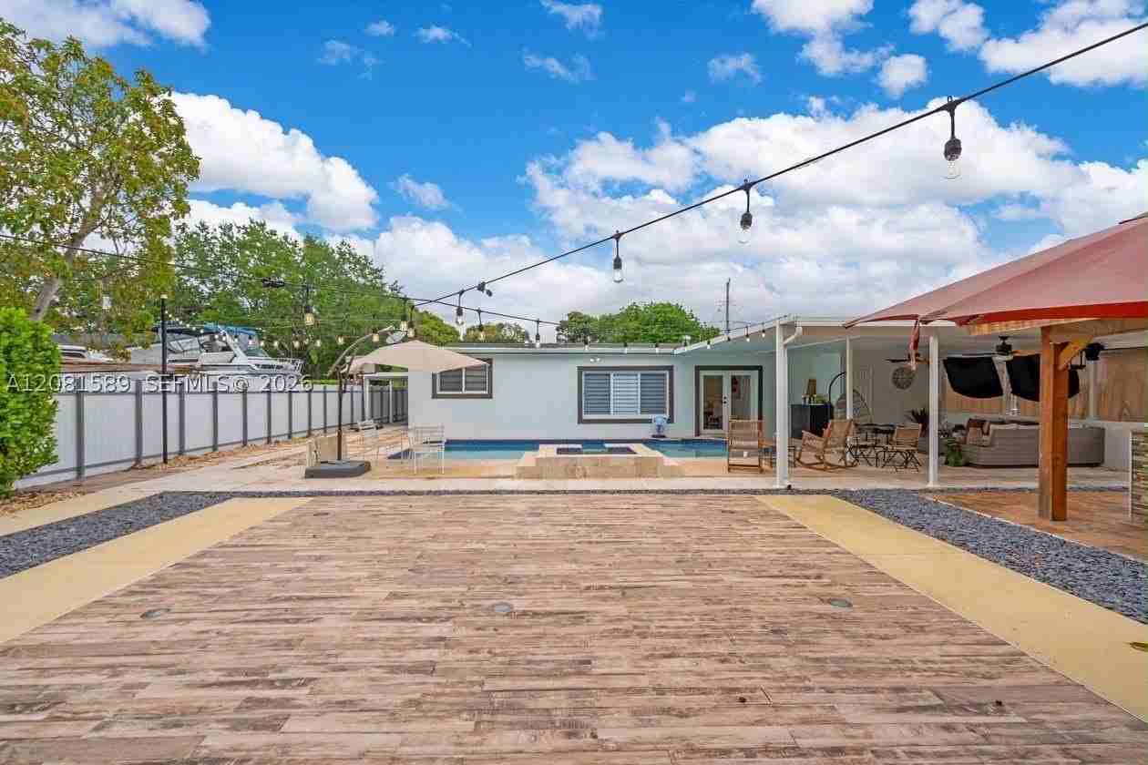 46 Ne 164th St #0 - Photo 7 of 11