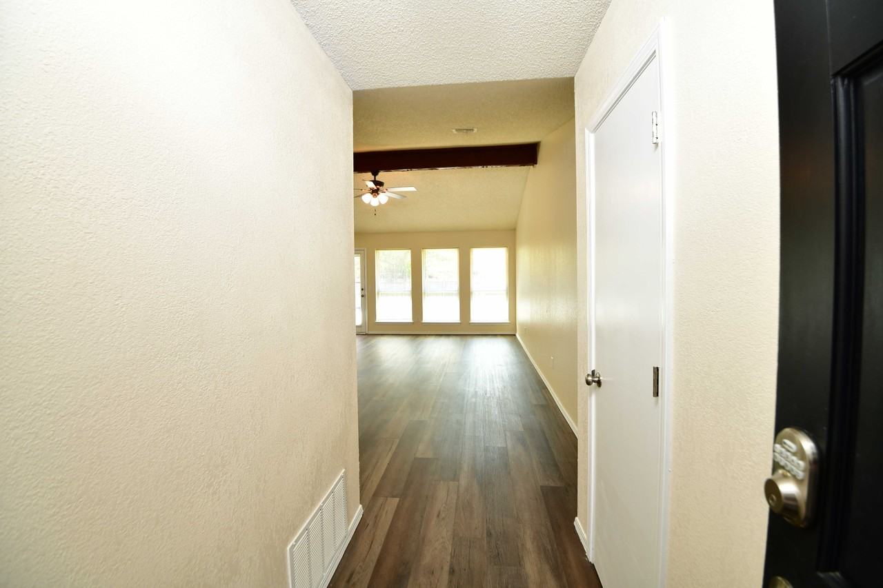 4419 W Madison Pl #1 - Photo 4 of 20