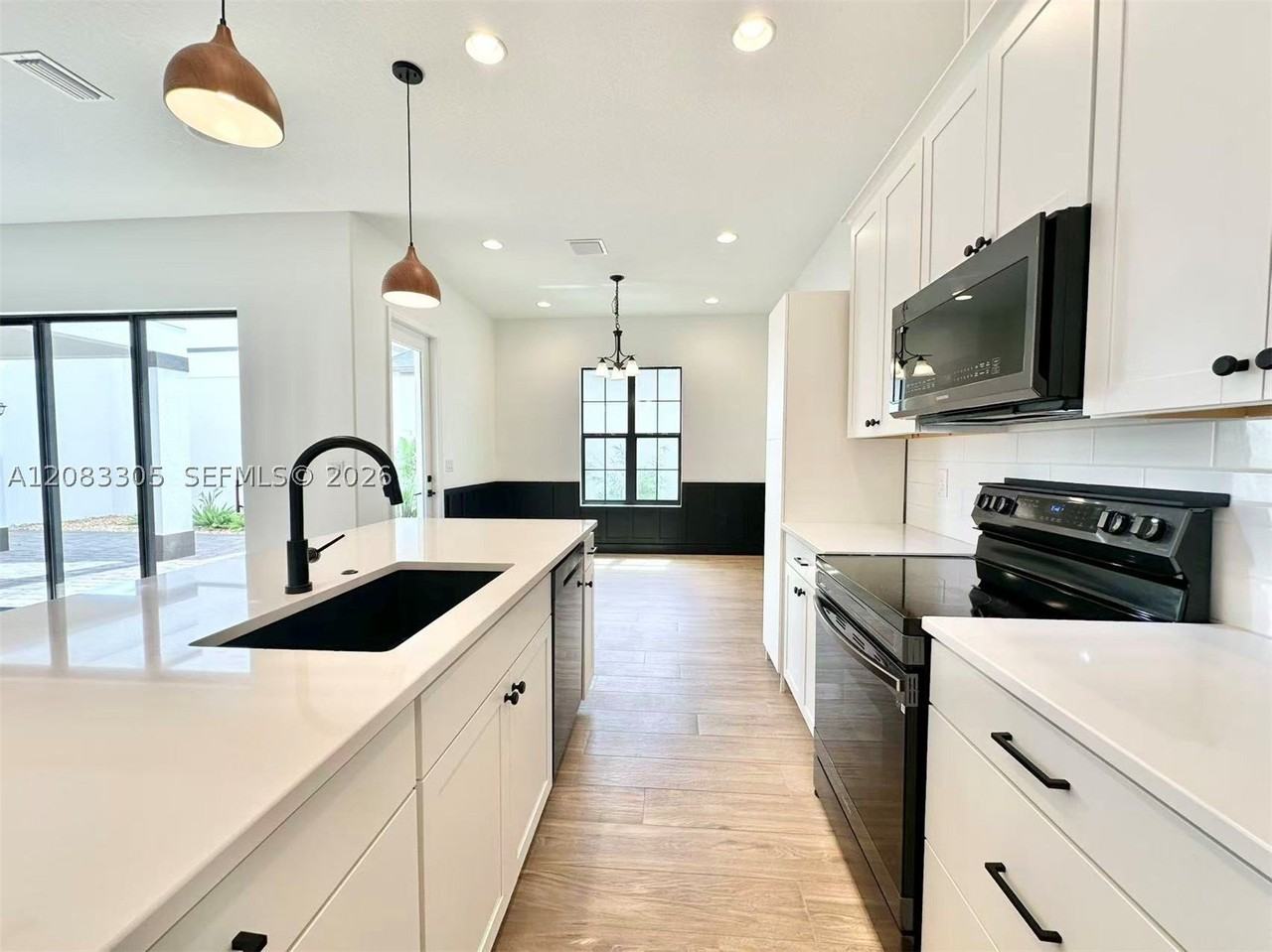 8436 Lyside Dr #8436 - Photo 4 of 35