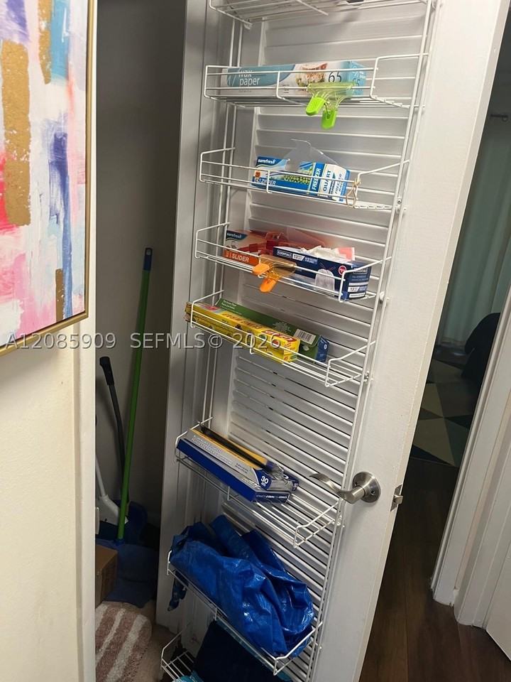159 Ventnor J #159 - Photo 6 of 13