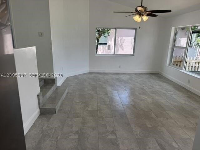 1507 Hayes St - Photo 6 of 15