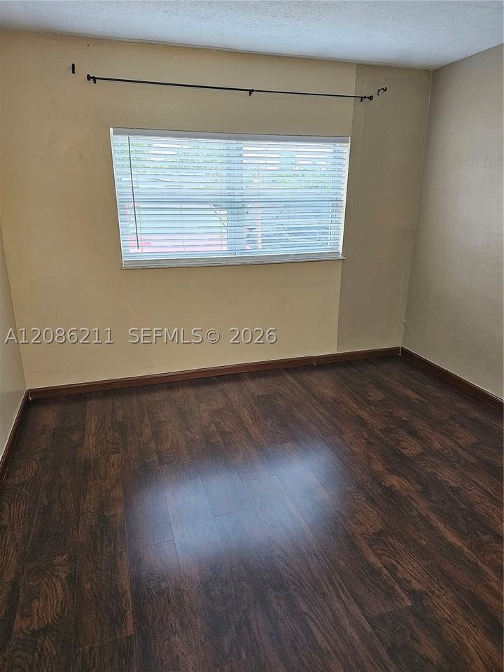 3500 Nw 39th St #0 - Photo 3 of 10