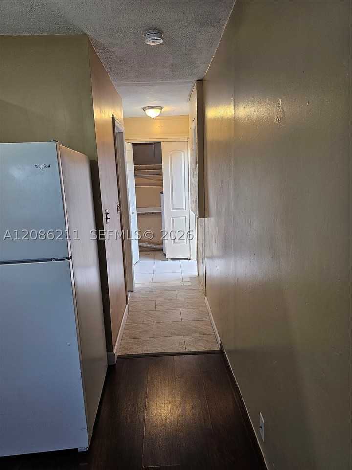 3500 Nw 39th St #0 - Photo 5 of 10