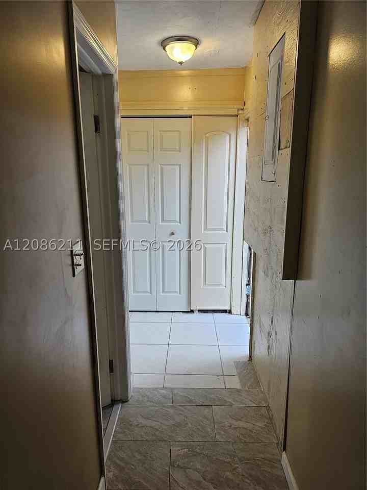 3500 Nw 39th St #0 - Photo 6 of 10