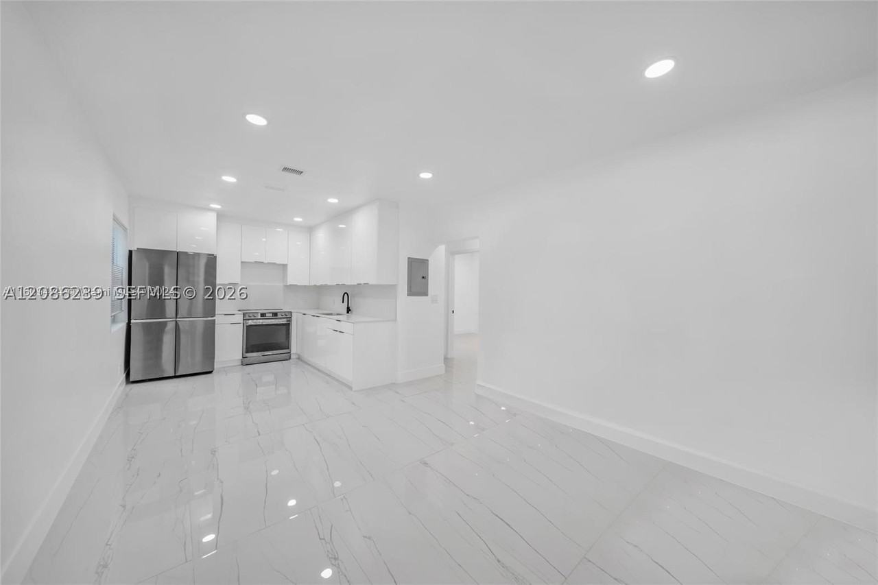 5509 Nw 5th Ct #5509 - Photo 6 of 9