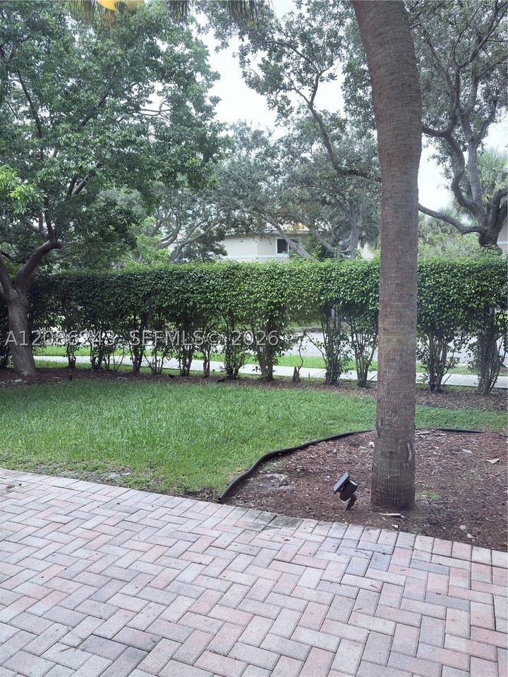 2297 Nw 171st Ter - Photo 5 of 30