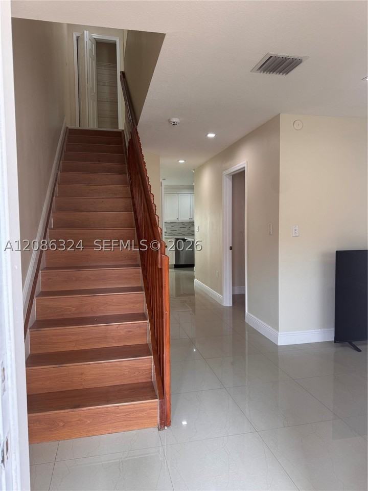 7075 Nw 173rd Dr #1406 - Photo 3 of 22