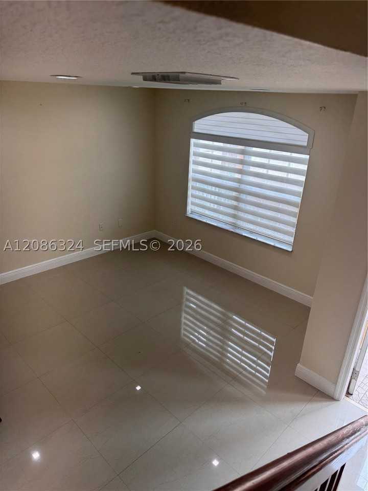 7075 Nw 173rd Dr #1406 - Photo 5 of 22