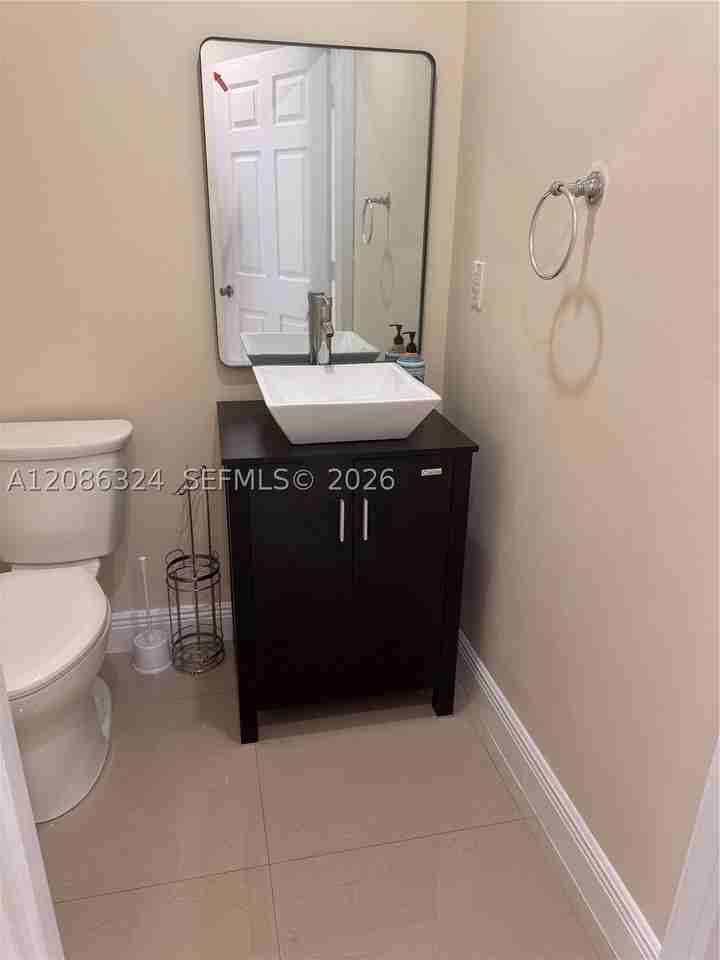 7075 Nw 173rd Dr #1406 - Photo 6 of 22