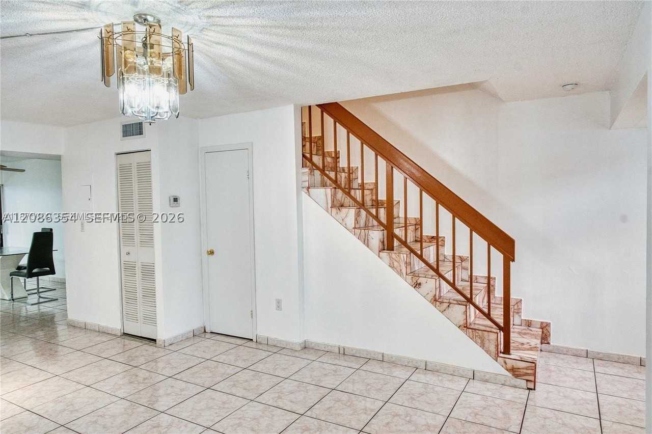 12247 Sw 17th Ln #105S - Photo 6 of 32
