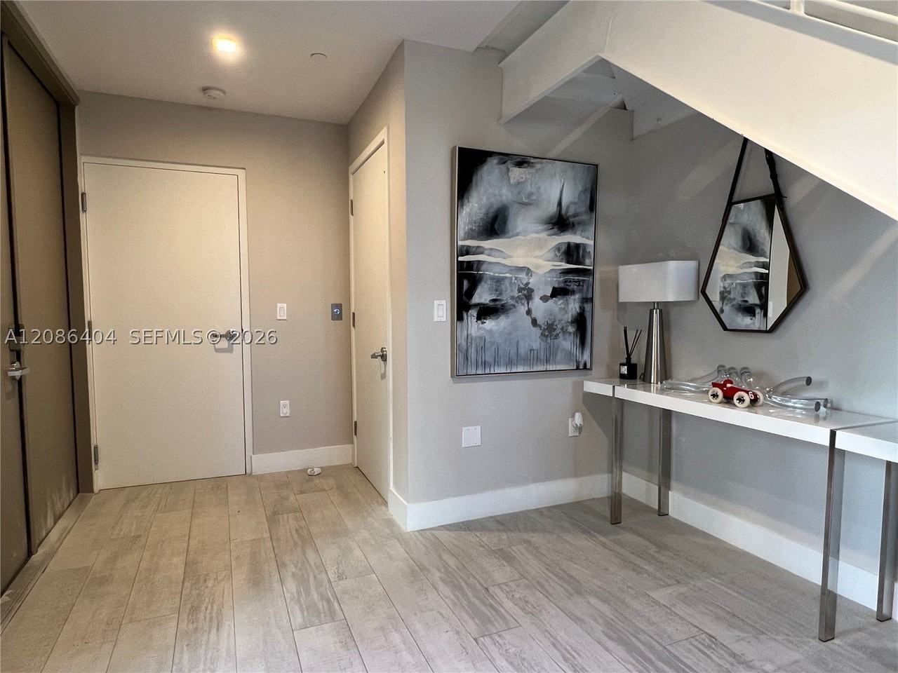 1000 99th St #6 - Photo 3 of 46