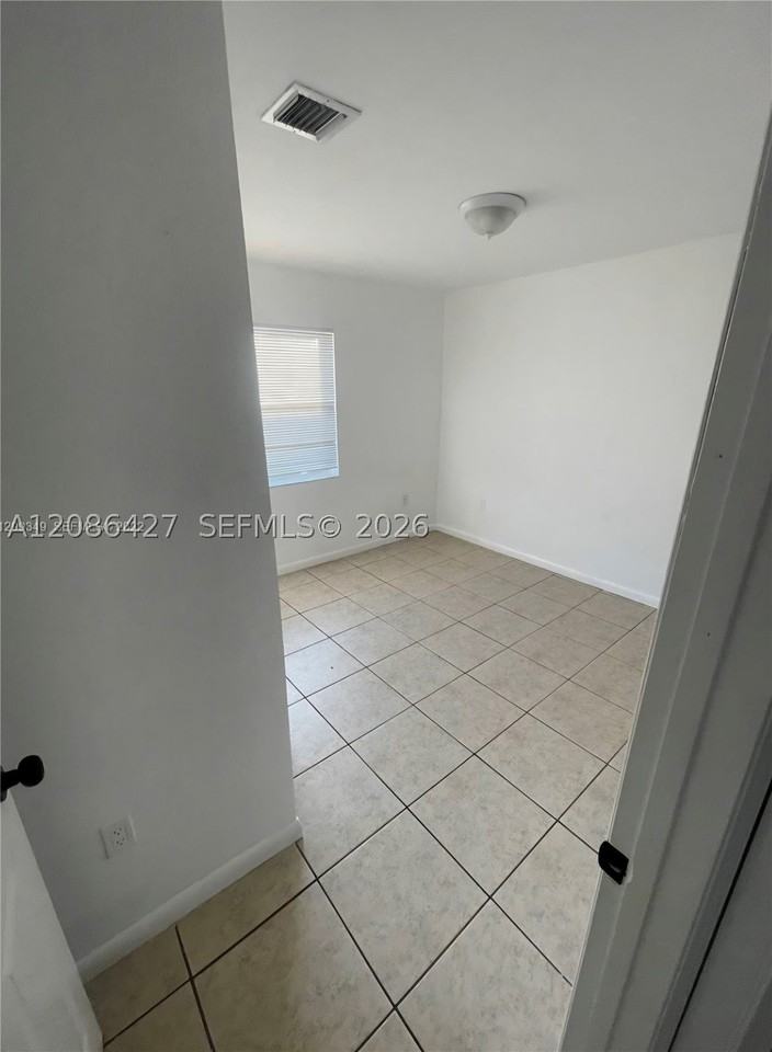 2150 Nw 65th St #2150 - Photo 5 of 12