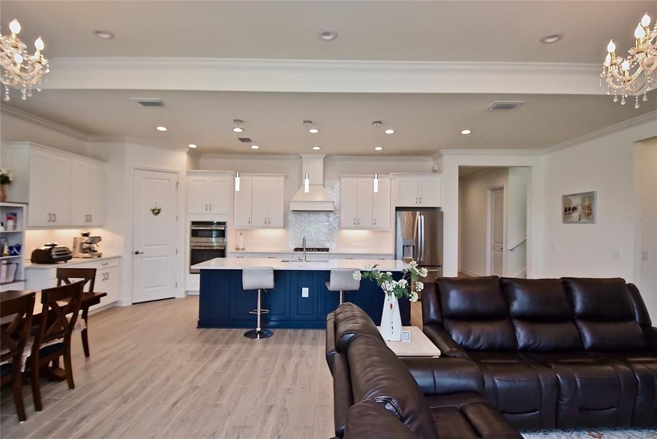 437 Alberata Way - Photo 6 of 47