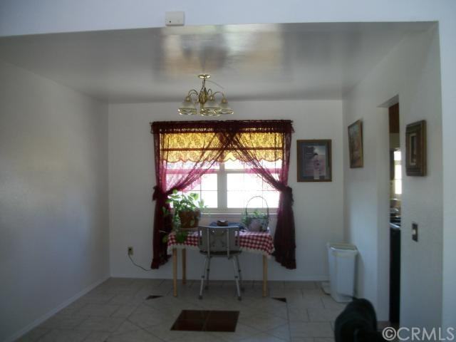 1120 W Gilman St #1 - Photo 5 of 39