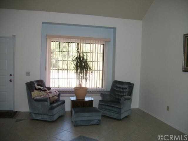 1120 W Gilman St #1 - Photo 6 of 39