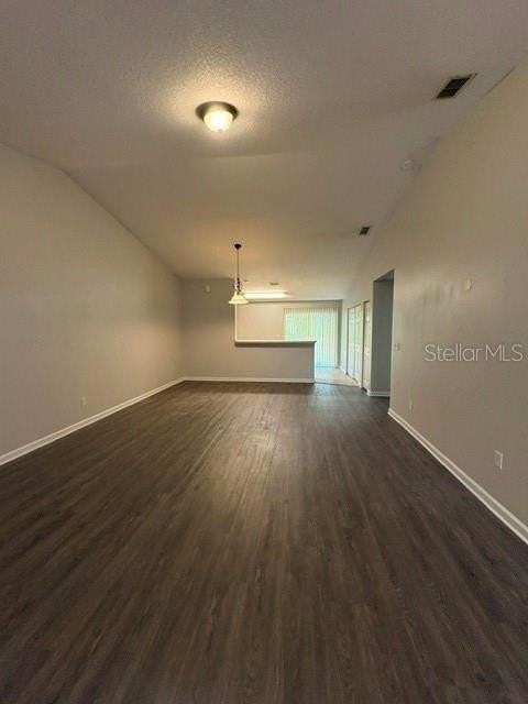 60 Plain View Dr #B - Photo 3 of 15