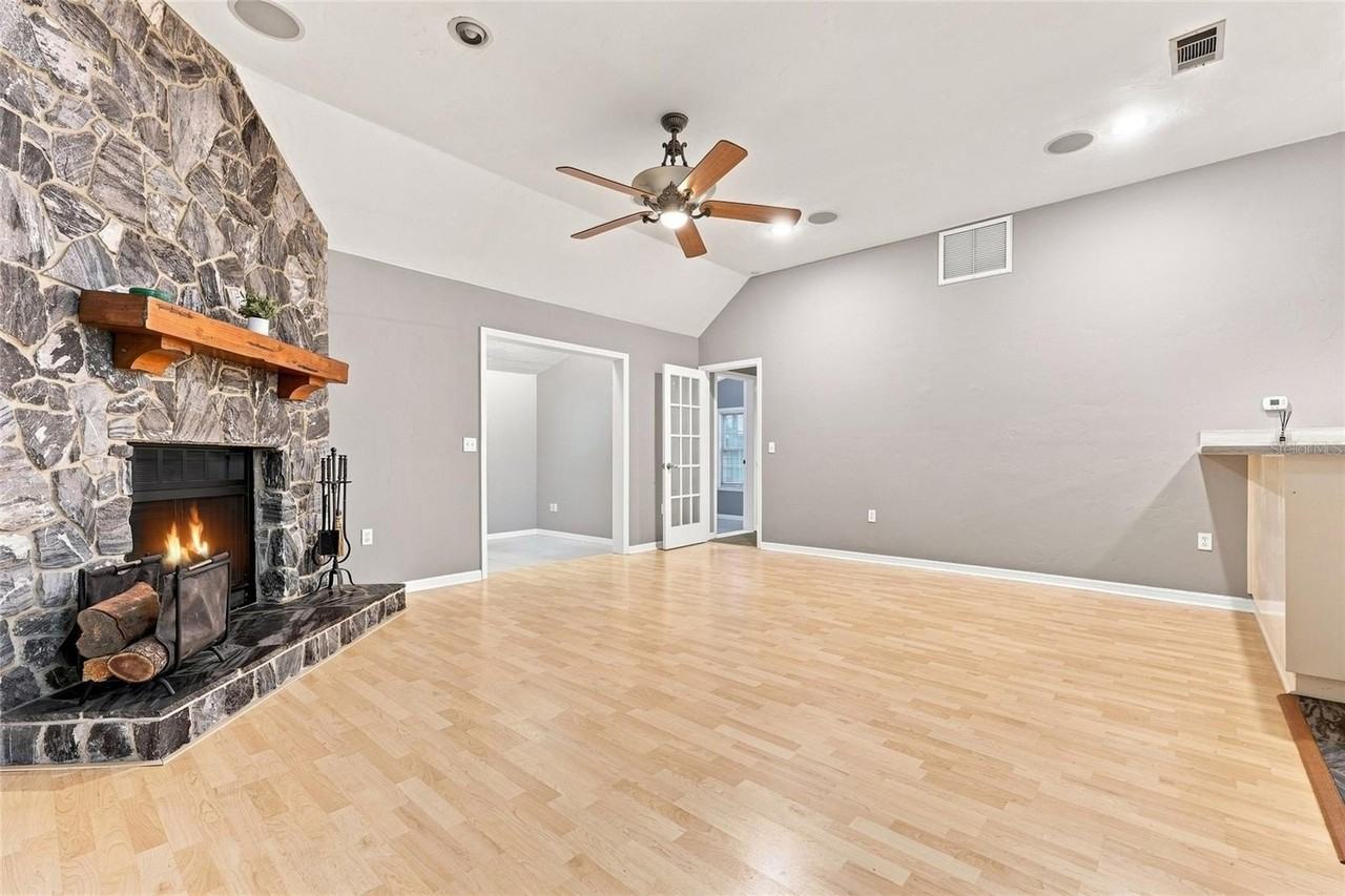 5201 Sw 86th Ter - Photo 6 of 26