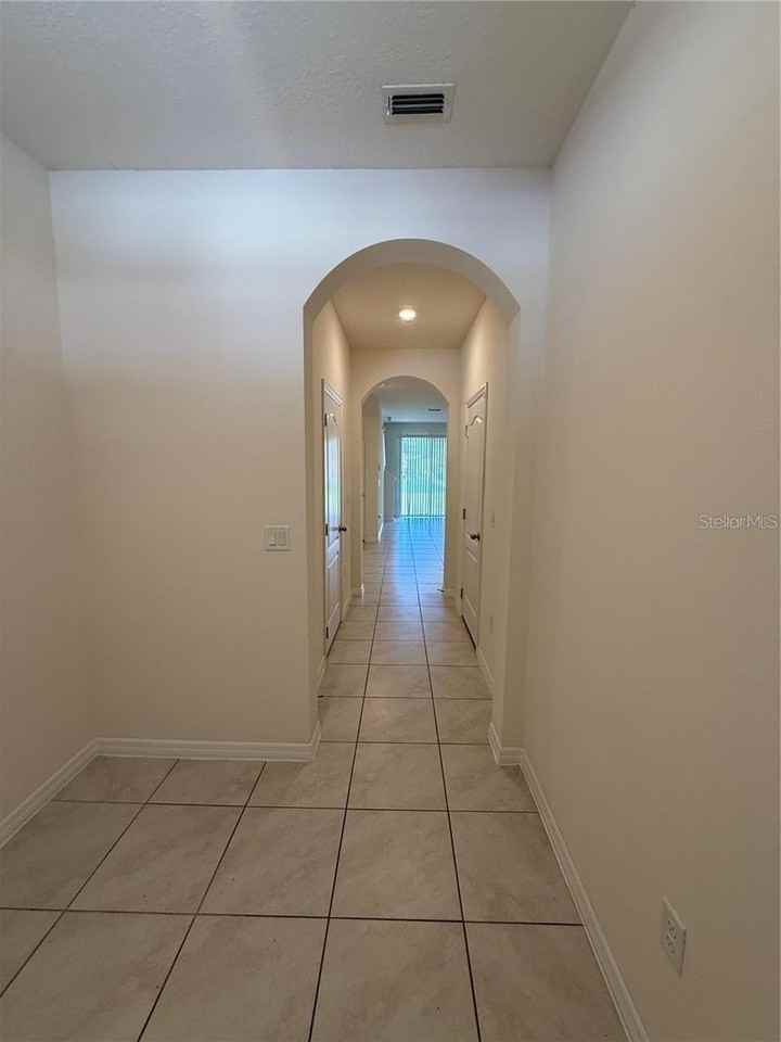 1264 Yellow Finch Dr - Photo 7 of 17