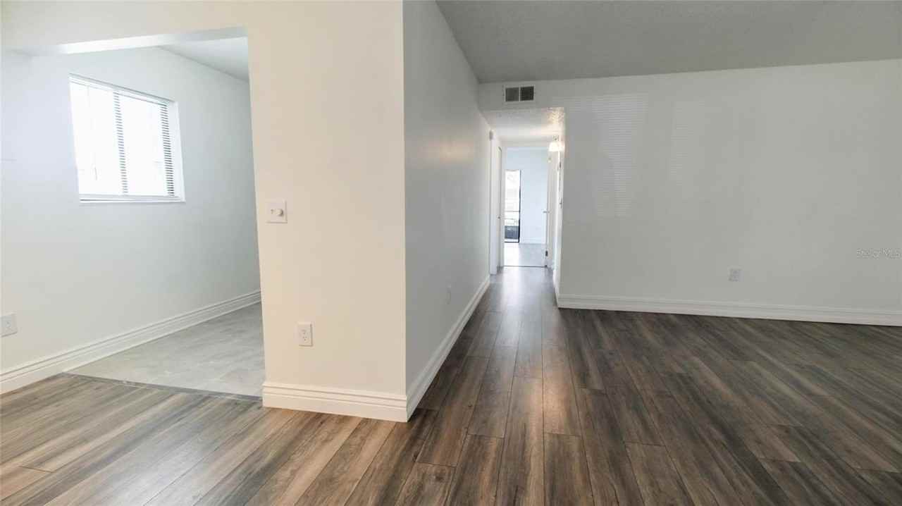 2509 Oak Park Way #115 - Photo 2 of 20
