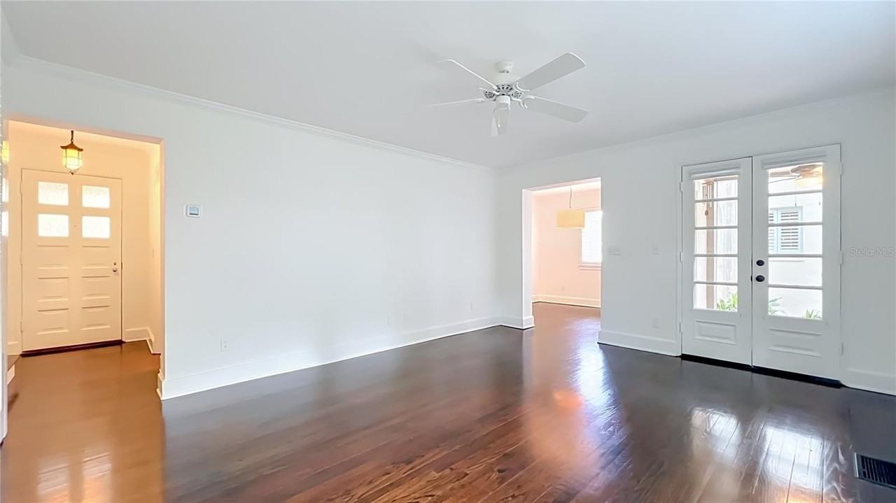 544 N Knowles Ave #540 - Photo 6 of 50