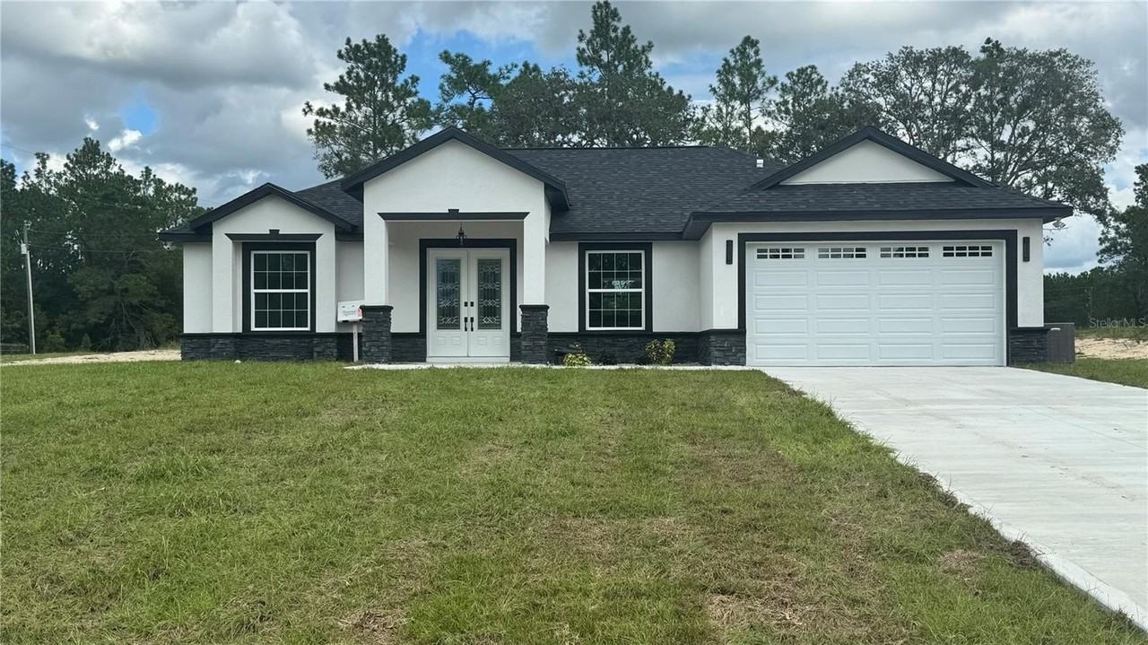 12423 Sw 67th Ln - Photo 2 of 29