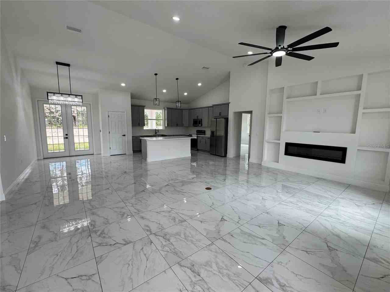 12423 Sw 67th Ln - Photo 4 of 29