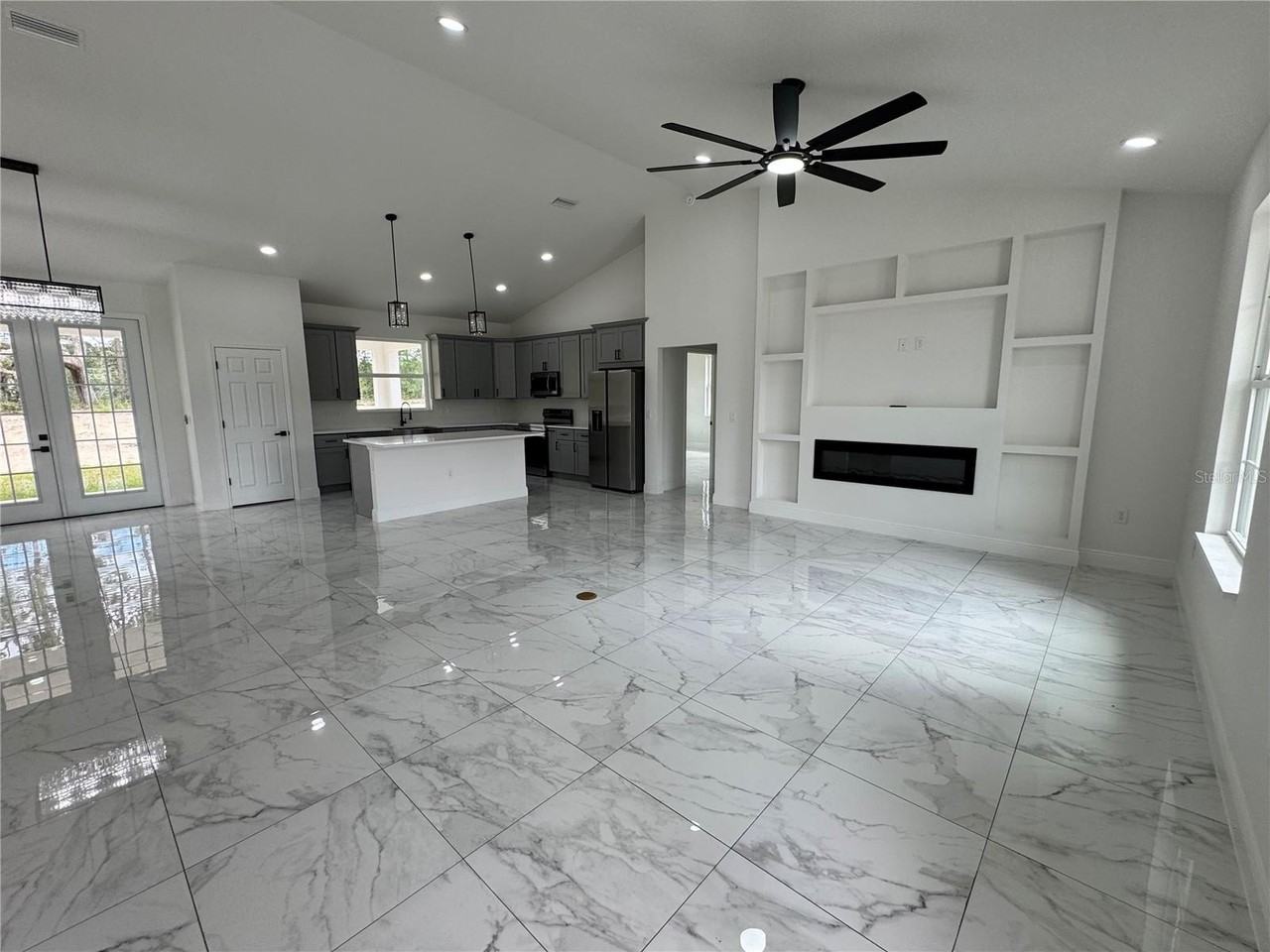 12423 Sw 67th Ln - Photo 5 of 29