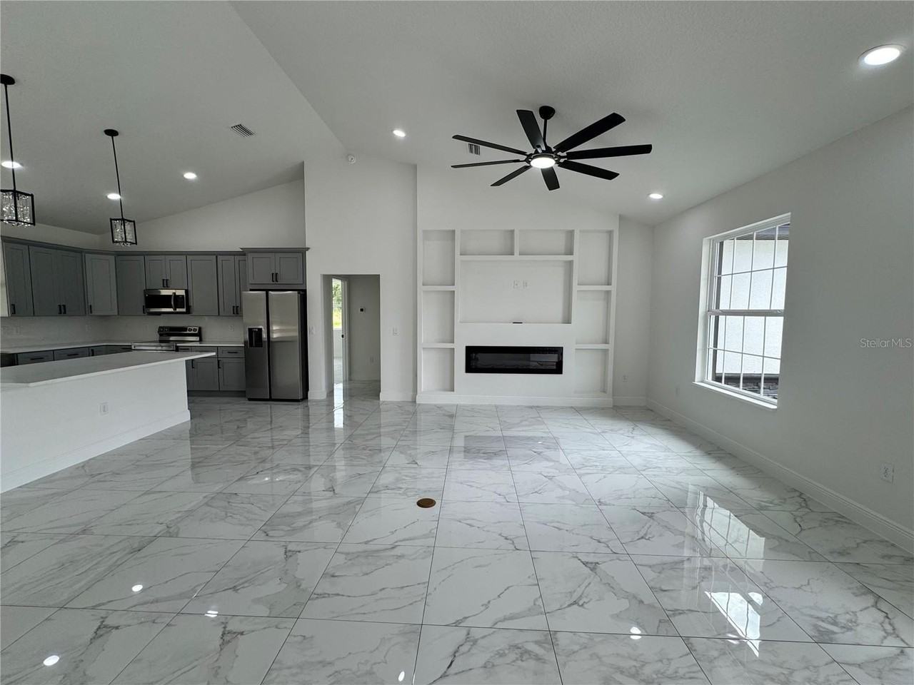 12423 Sw 67th Ln - Photo 7 of 29
