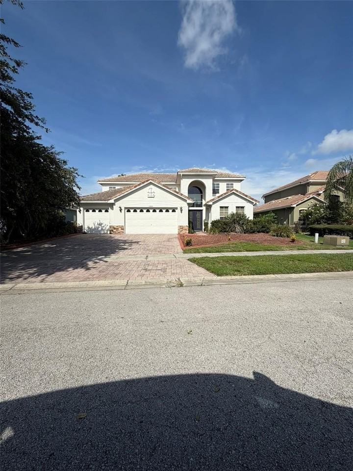 3404 Oakmont Ct - Photo 2 of 50