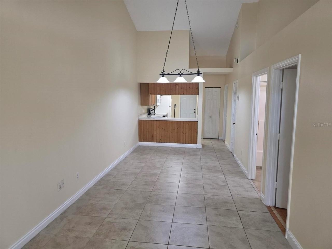 3126 Enclave Ct - Photo 3 of 15