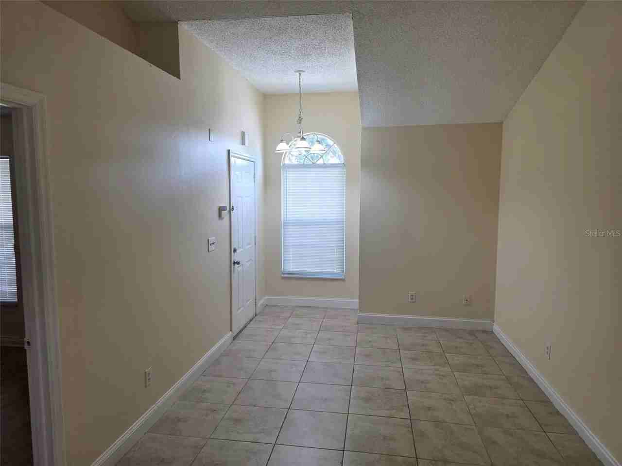 3126 Enclave Ct - Photo 6 of 15