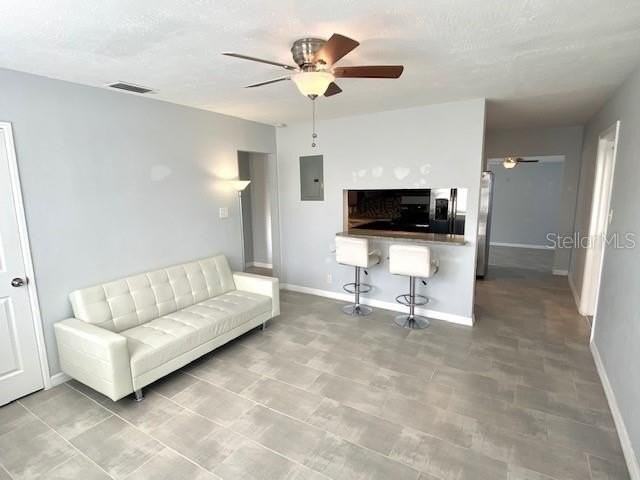 4109 W Wallace Ave - Photo 4 of 29