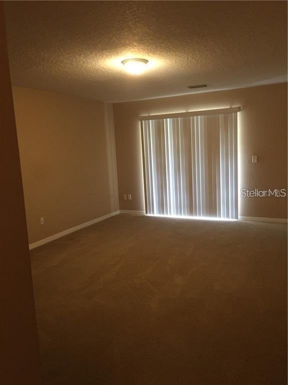 206 Hardcastle Pl - Photo 5 of 8