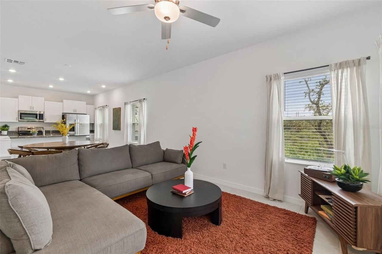 873 Tennyson Mill Cir - Photo 5 of 29
