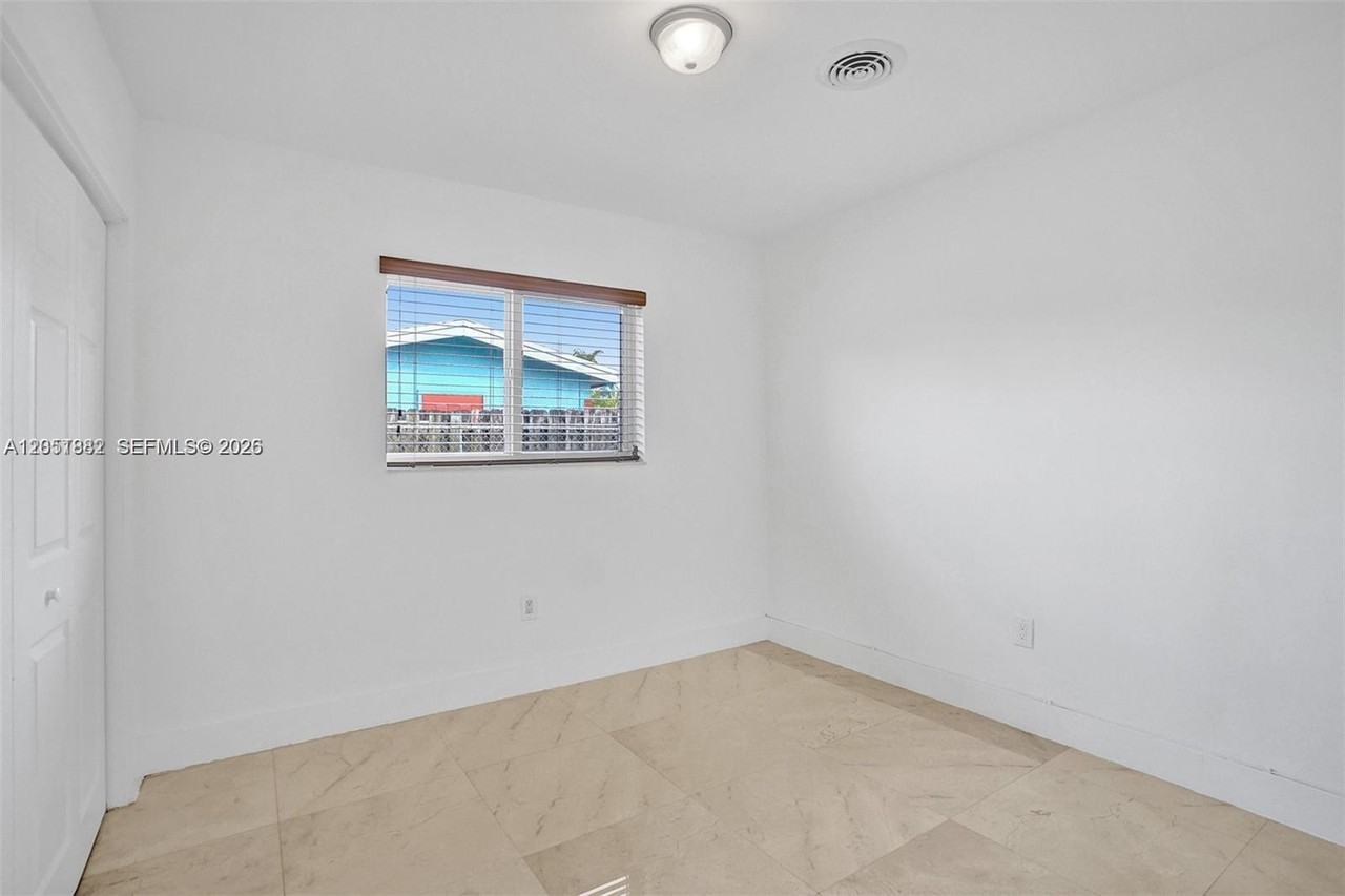 4519 W Park Rd - Photo 7 of 8