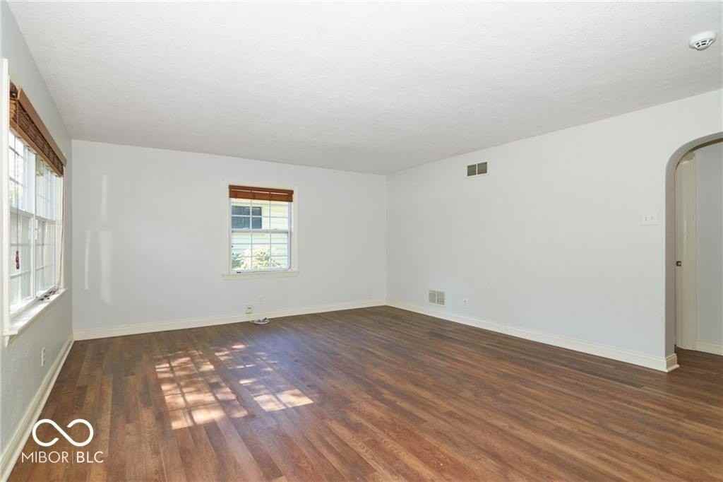 5524 Haverford Ave - Photo 3 of 16