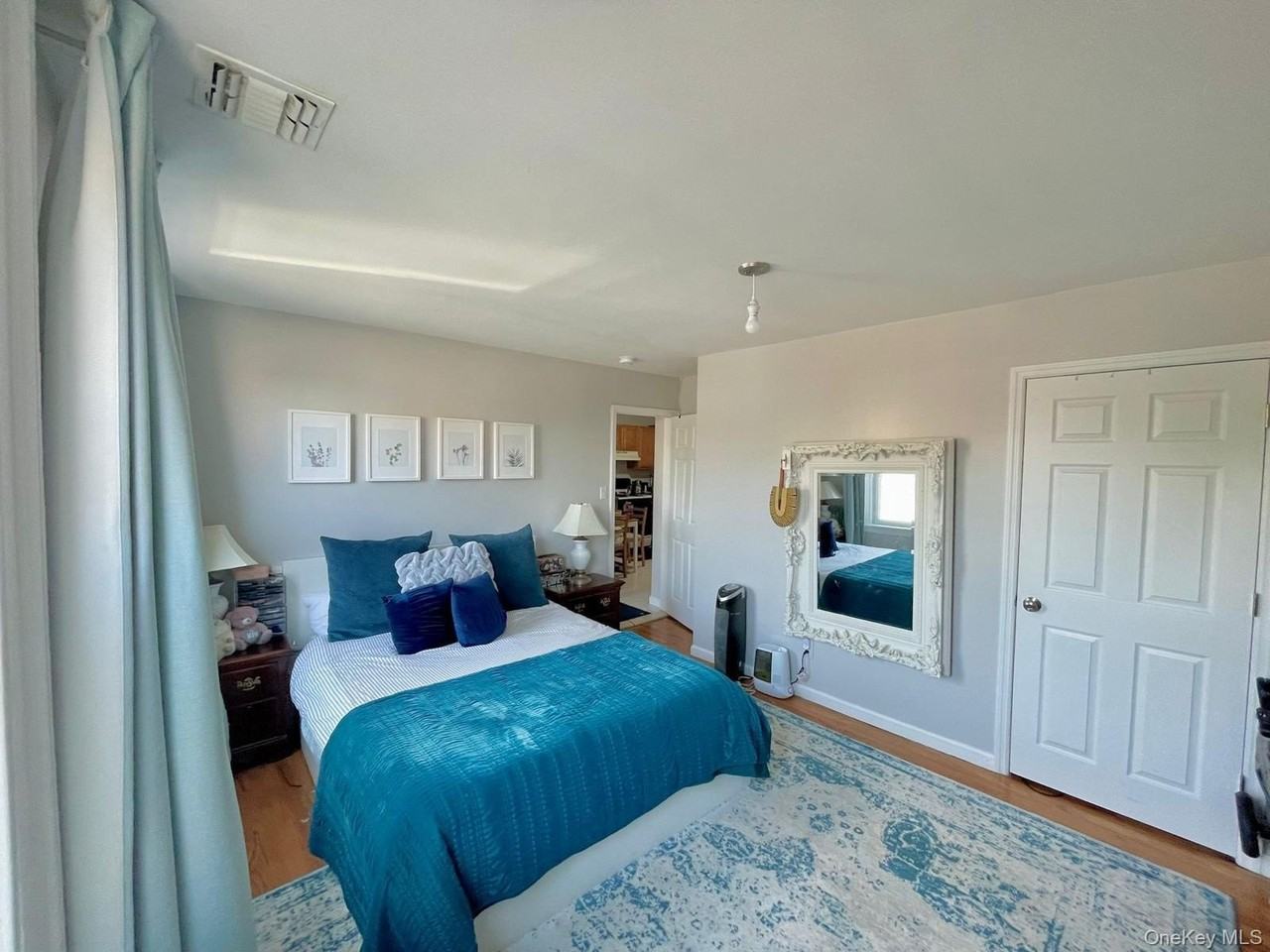 1200 Jericho Tpke #1 - Photo 5 of 7