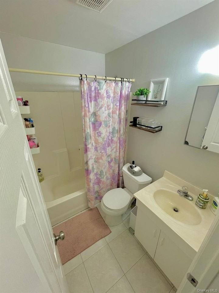 1200 Jericho Tpke #1 - Photo 7 of 7