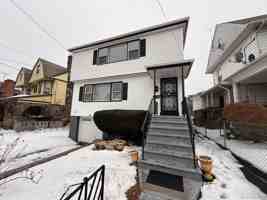 featured image of 112 N Columbus Ave