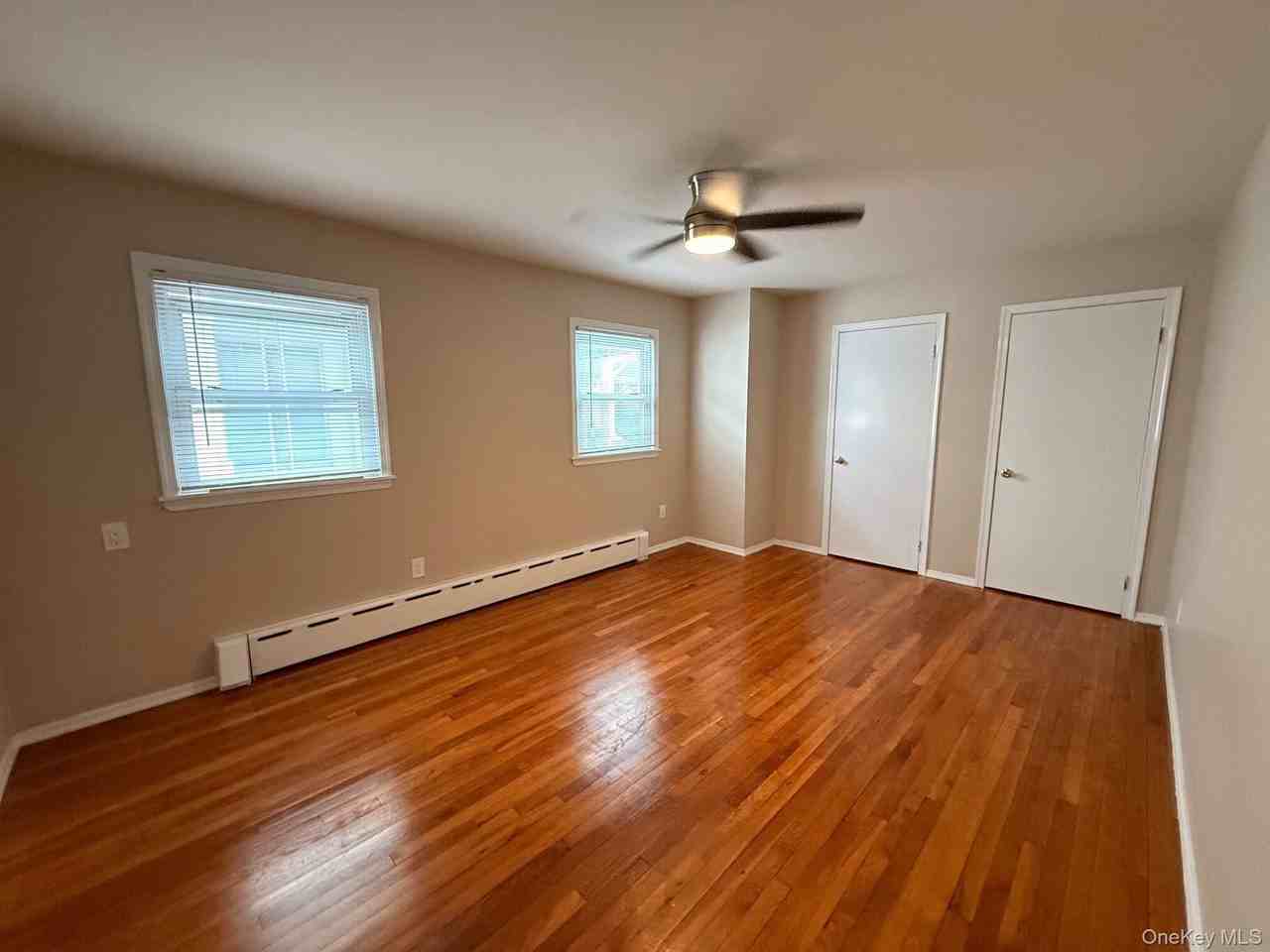 112 N Columbus Ave - Photo 6 of 8