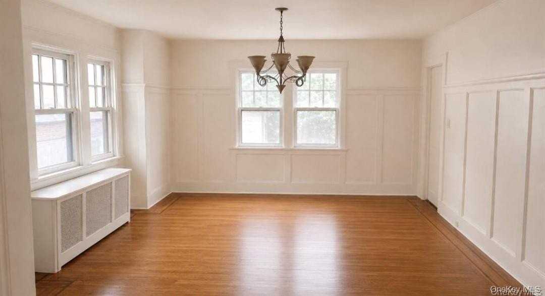 253 S Fulton Ave - Photo 6 of 7