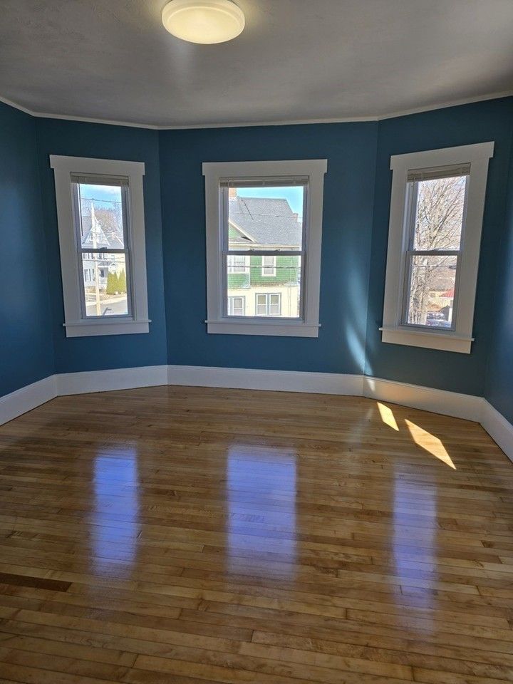 208 Pine St #208F - Photo 2 of 10